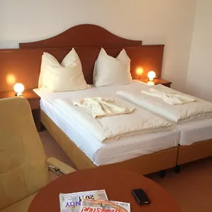 https://barliner-pension.find-berlin-hotels.com