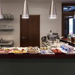 https://penzion-paloucek.praguehotelsweb.com